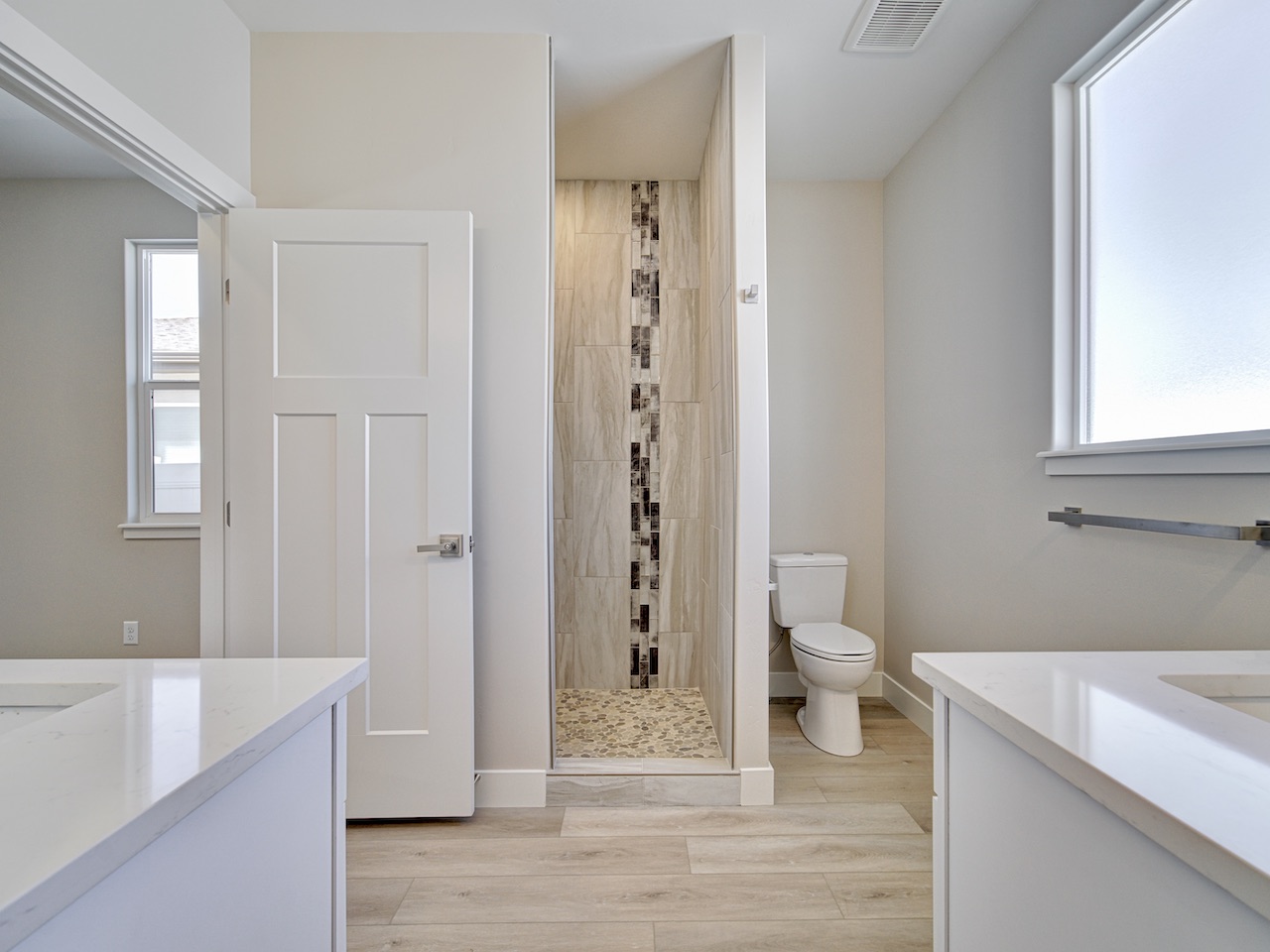 15-Primary-Bathroom