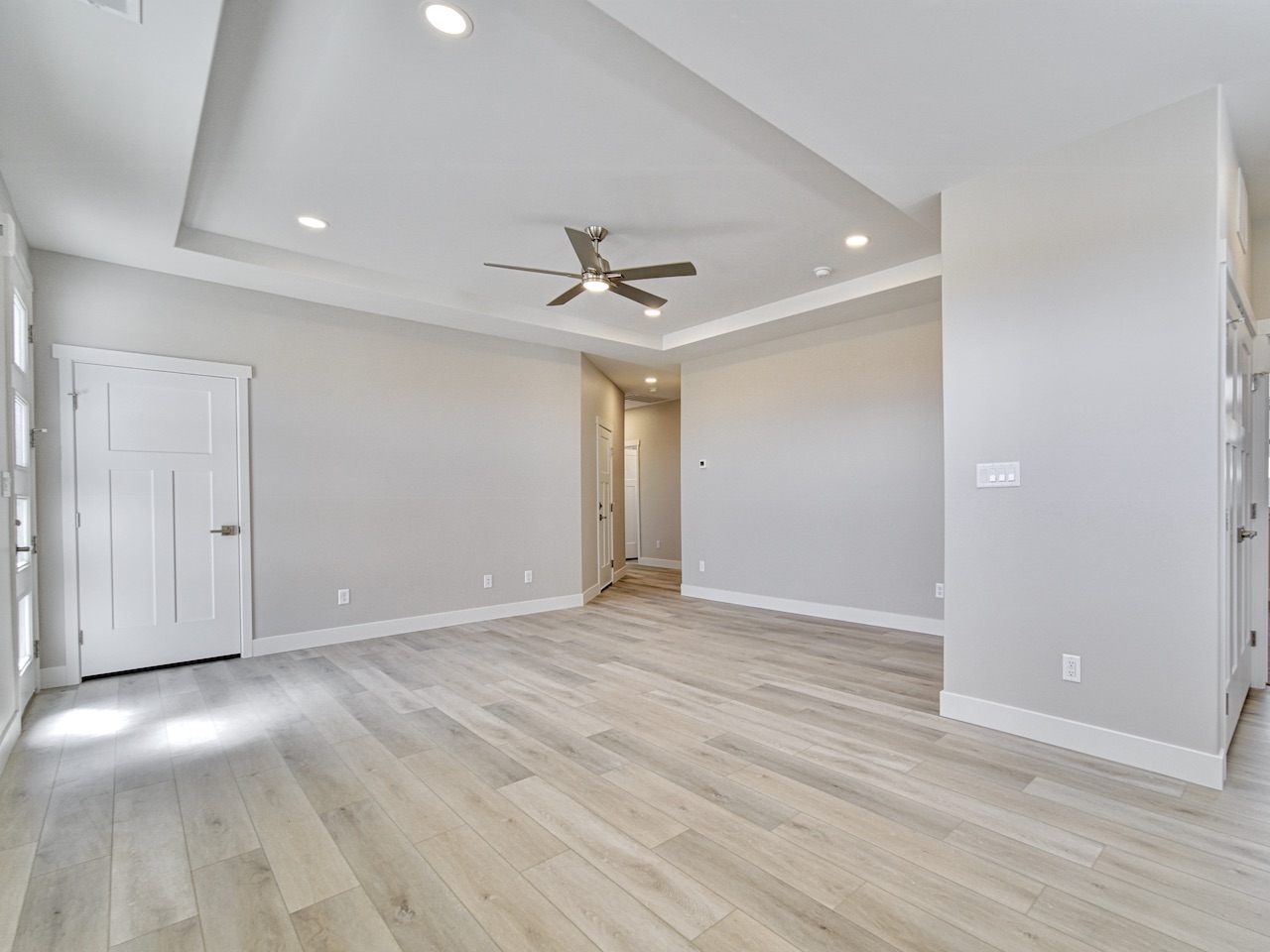3-Living-Room